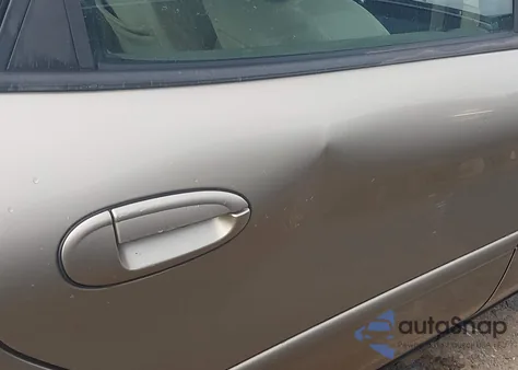 2001 Ford Taurus Ses z USA, uszkodzony, nr VIN 1FAFP55201G227894